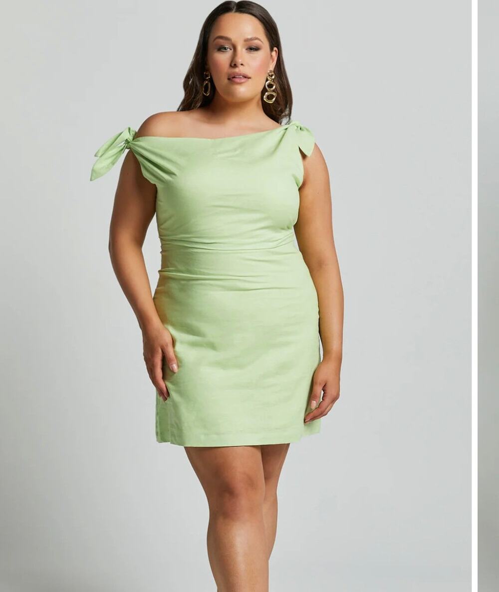 Showpo Jeofina Off Shoulder Mini Dress US 6 Celery Green Linen Party NWT
